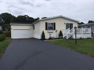 6315 Lambert St, Victor, NY 14564