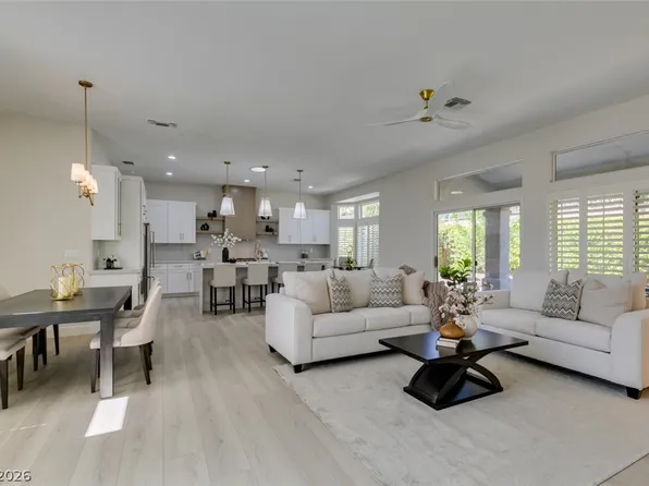 10724 Argents Hill Dr, Las Vegas, NV 89134