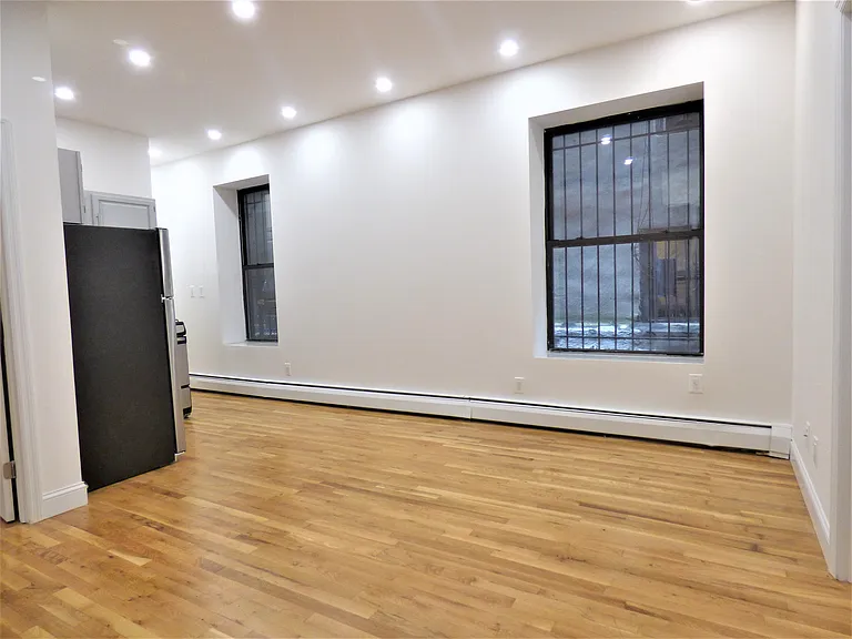 2 Clinton St #2A — Photo 1