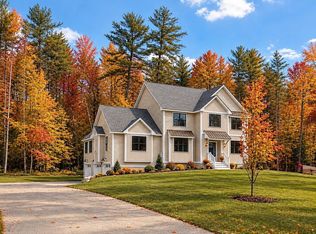 16 Unkety Brook Way, Dunstable, MA 01827