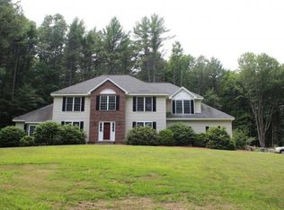 35 Hampshire Hills Dr, Bow, NH 03304