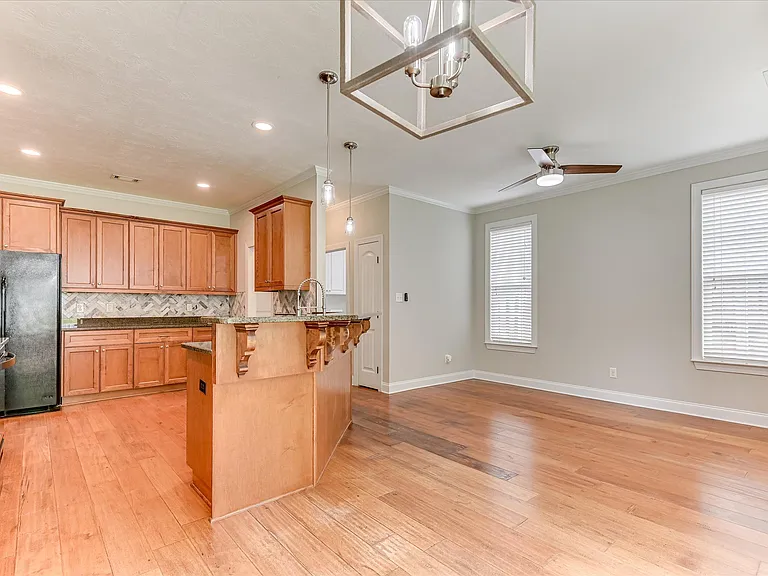 1111 Sumter Landing Cir — Photo 10