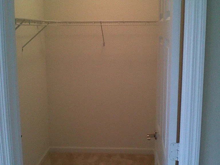 1221 Lucaya Dr — Photo 14