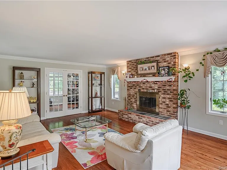 144 Munn Rd #A — Photo 2