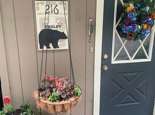 216 Old Still Rd, Maggie Valley, NC 28751