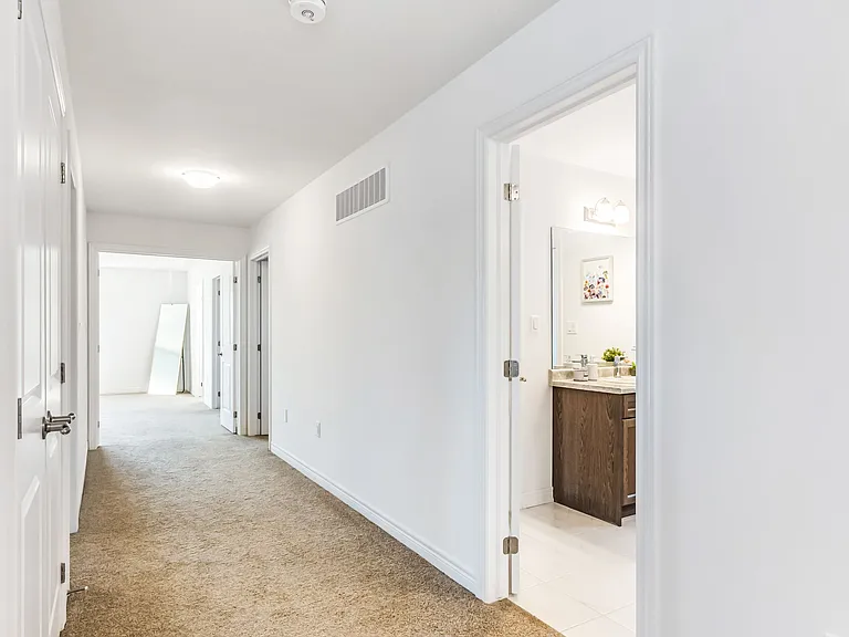 330 Gillespie Dr — Photo 26