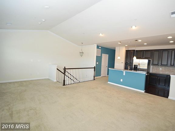 4th image of 24684 Hutchinson Farm Dr #2D