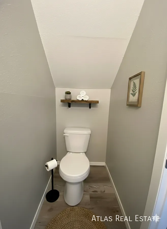 Beautiful Briargate Townhome Available October 26th ~ Apply Today! — Photo 4