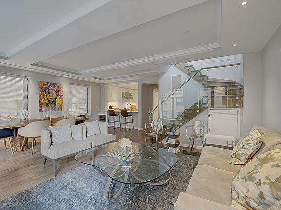 2nd image of 207 W 75th St #Penthouse