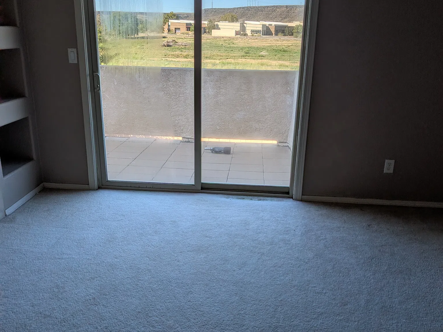 3 bed, 2.5 bath, 2742 sqft, $2,595 — Photo 3