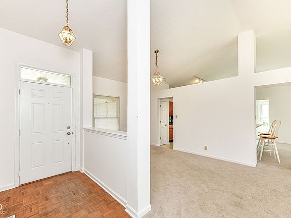 3rd image of 12372 Ensley Dr