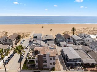 111 8th St #A, Newport Beach, CA 92661