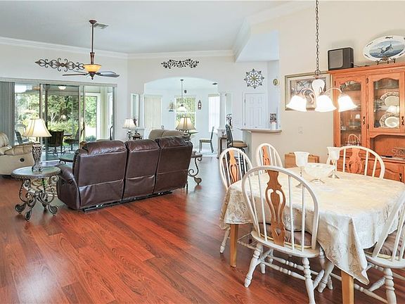 5th image of 8045 Waterbury Way