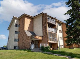 57 Brown St #101, Stony Plain, AB T7Z1P3