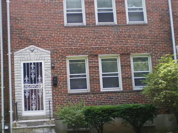 1103 Gleneagle Rd, Baltimore, MD 21239