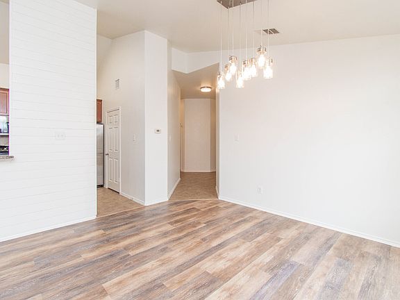 3rd image of 7003 Osbaldo Dr