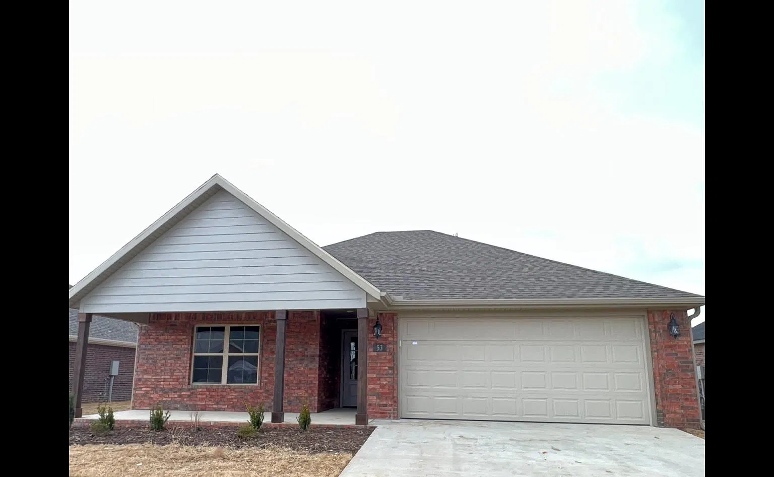 4 bed, 1524 sqft, $2,000 — Photo 1