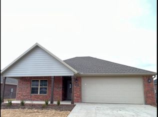 53 E Joliet St, Farmington, AR 72730