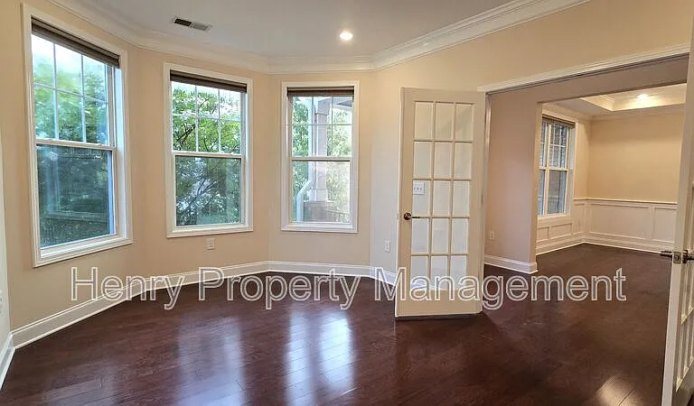 2024 Poplar High Pl — Photo 15