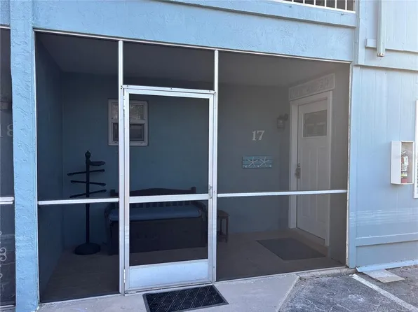 170 ROOSEVELT DRIVE #17, SARASOTA, FL 34236