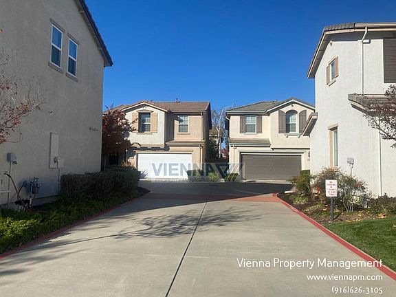 2nd image of 131 Candela Cir