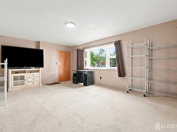 2nd image of 44 Judson St #7A