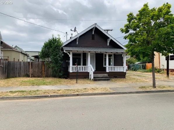 327 SE Lane Ave, Roseburg, OR 97470