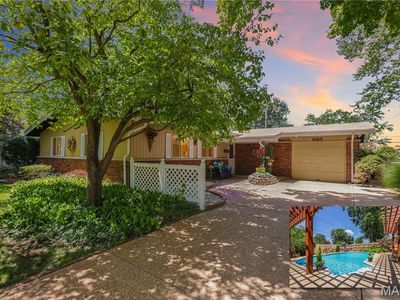 685 Stafford Ln, Florissant, MO, 63033