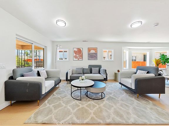 2nd image of 1132 W 55th St