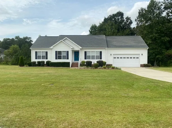 305 Towbridge Ln, Goldsboro, NC 27534