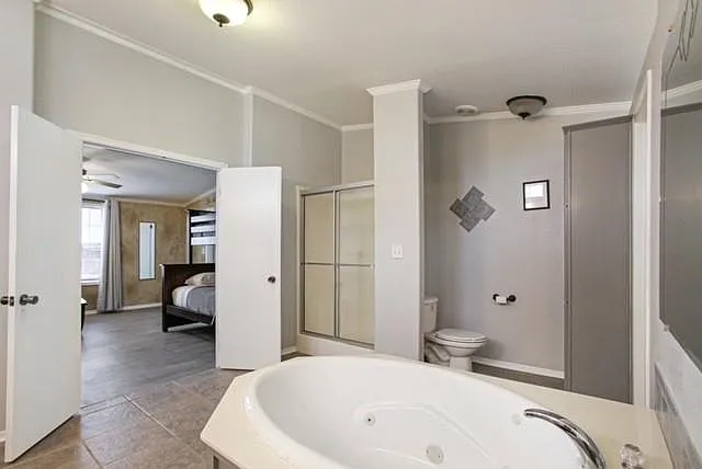 1019 Center St — Photo 10