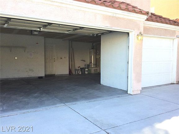 2nd image of 1736 Marshall Dr