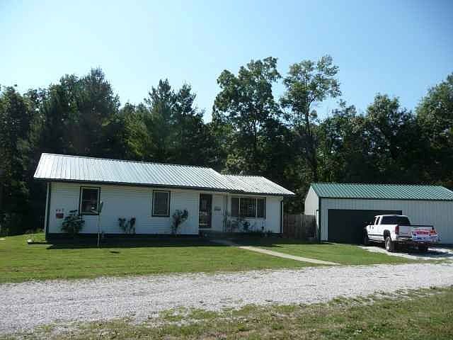 1st image of 887 E Burnett Dr