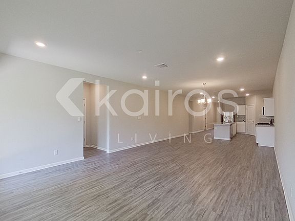 5th image of 6655 Tiger Pointe Dr