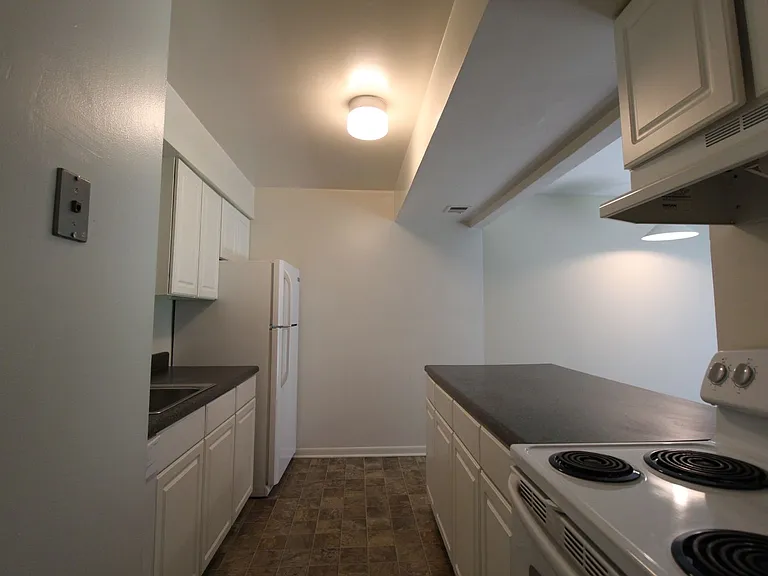 4228 Wyoming St — Photo 8