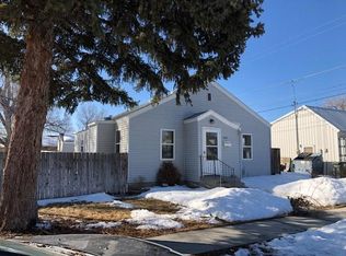 314 S 5th St E, Riverton, WY 82501