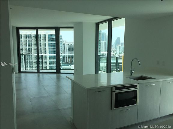 2nd image of 501 NE 31st St Unit 1508