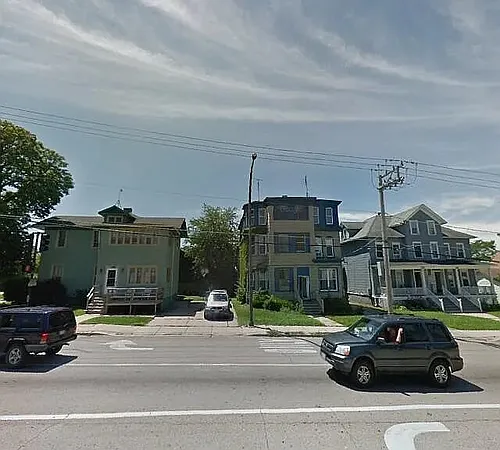 292 Villa St #4 Photo 1