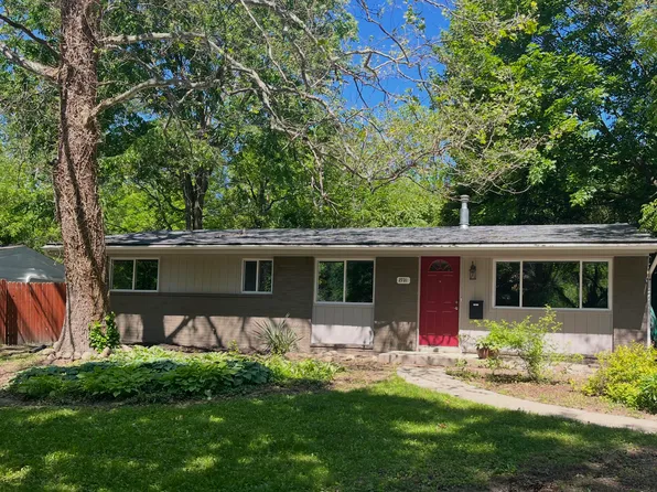 2731 Canterbury Rd, Ann Arbor, MI 48104