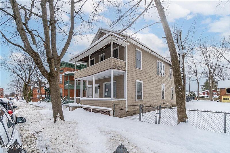 3rd image of 106 Church Street