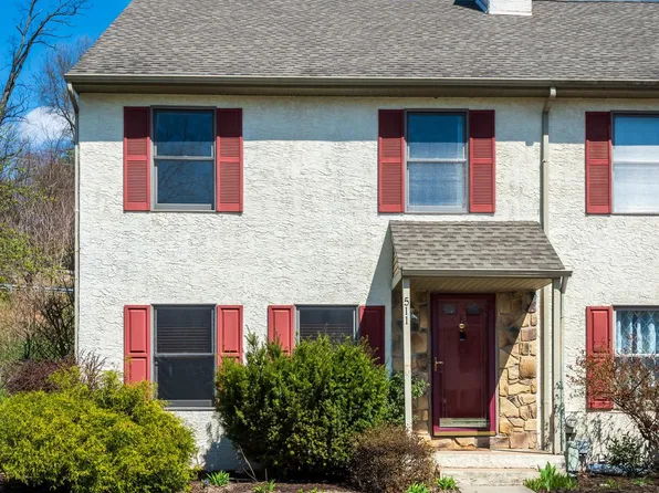 511 Pickering Station Dr, Chester Springs, PA 19425