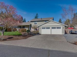 6016 SE Alderhill Loop, Milwaukie, OR 97267