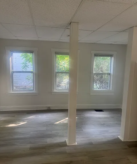 305 N Franklin St — Photo 19