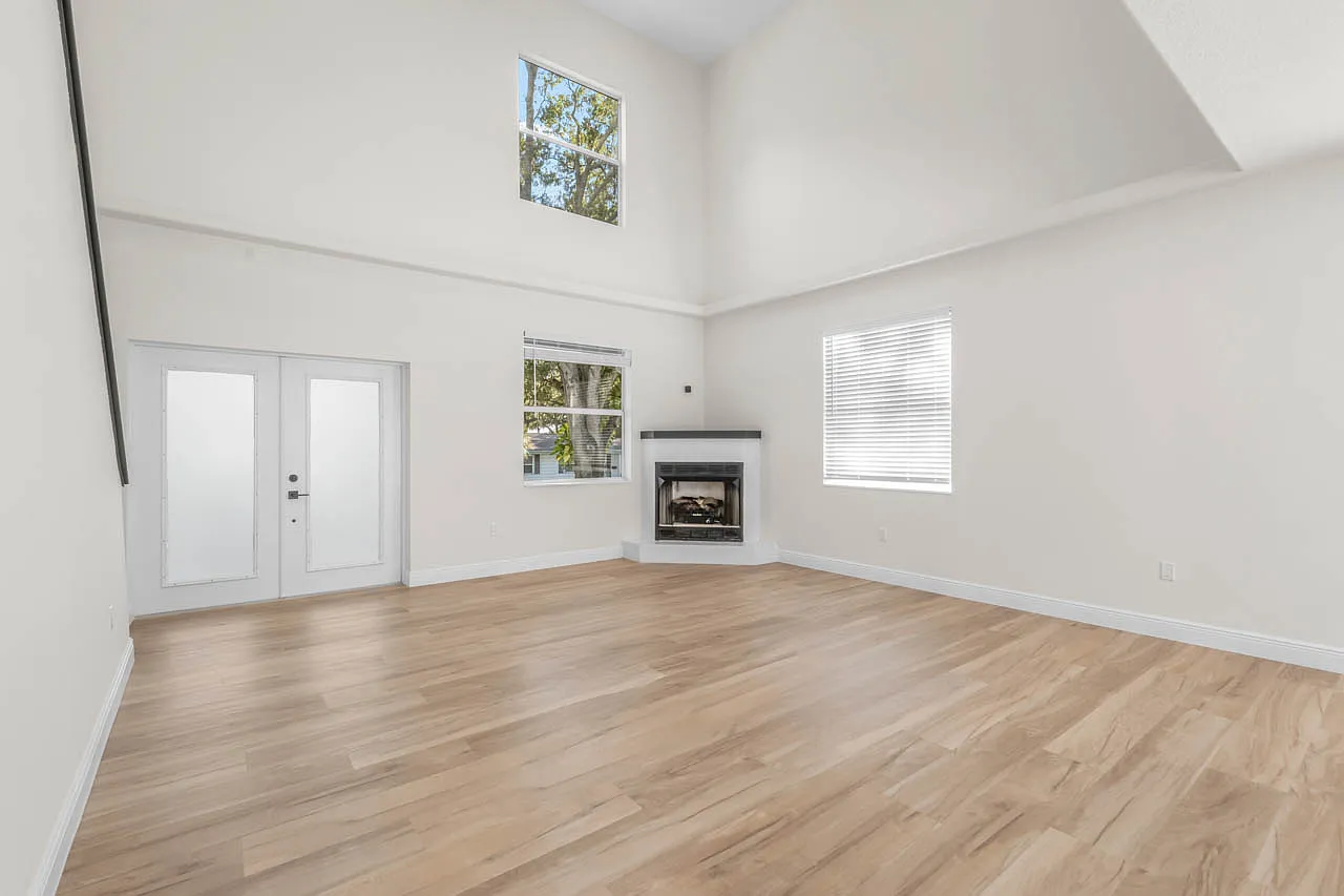 3 bed, 1812 sqft, $3,100 — Photo 1