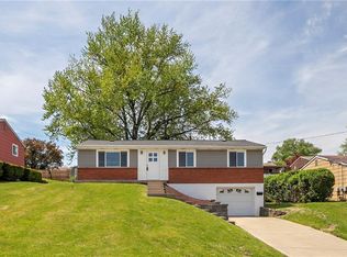 110 Vetter Dr, Pittsburgh, PA 15235
