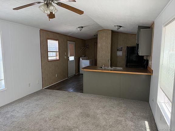 4th image of 701 Sawkill Road #9