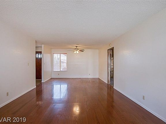 4th image of 3548 Casey Dr