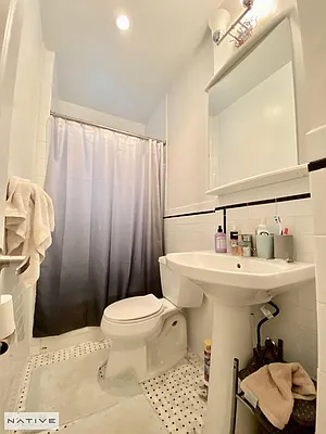 Rented by Native Real Estate LLC | media 7