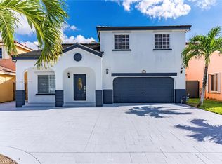 7405 SW 158th Pl, Miami, FL 33193