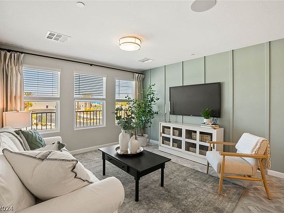 2nd image of 4239 Lemay St #1